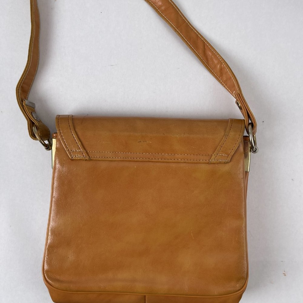 Vintage 1960s Empress Shoulder Handbag, Multiple Interior Dividers, Tan - Picture 6 of 14